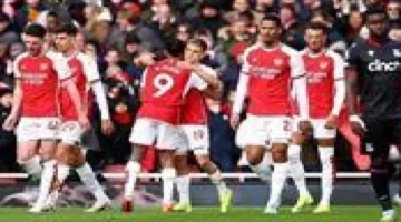 صافرة البداية.. التشكيل الأساسي لمواجهة أرسنال وبورنموث في الدوري الإنجليزي